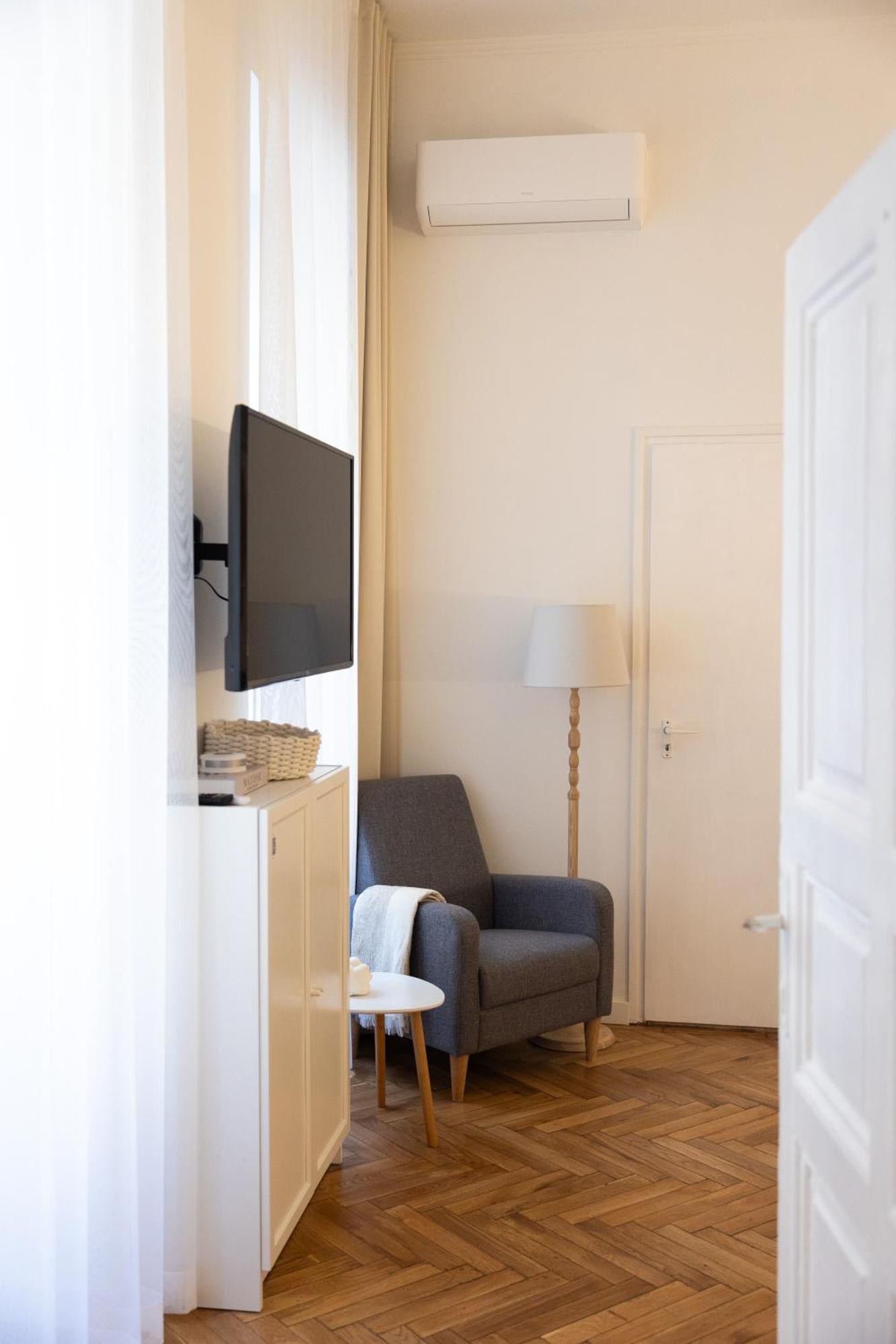 Cozy Apartment In Budapest Exterior foto